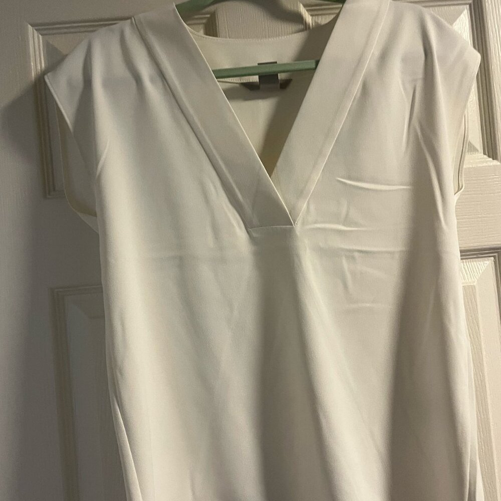 H&M White deep v top